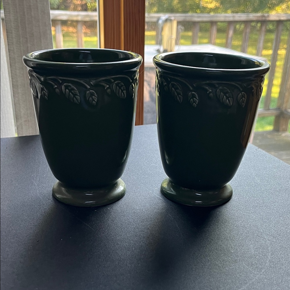 Longaberger Set of Two Green Leaf Motif Tumblers